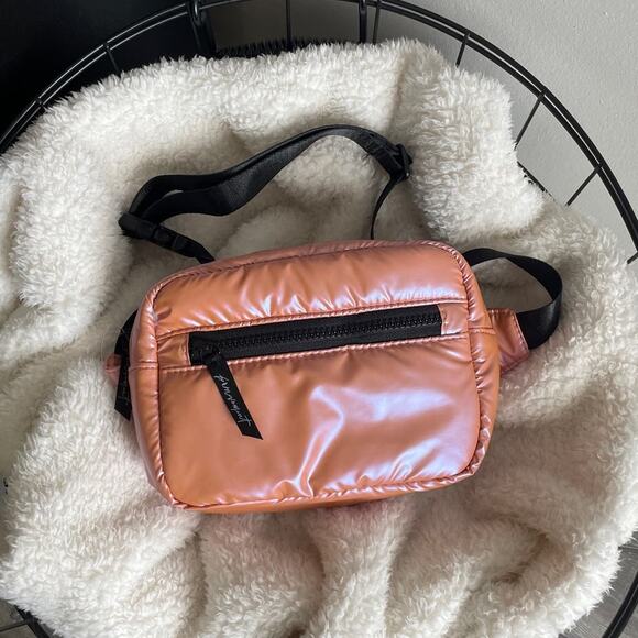 FP Movement Iridescent Bum Bag - Picture 1 of 6